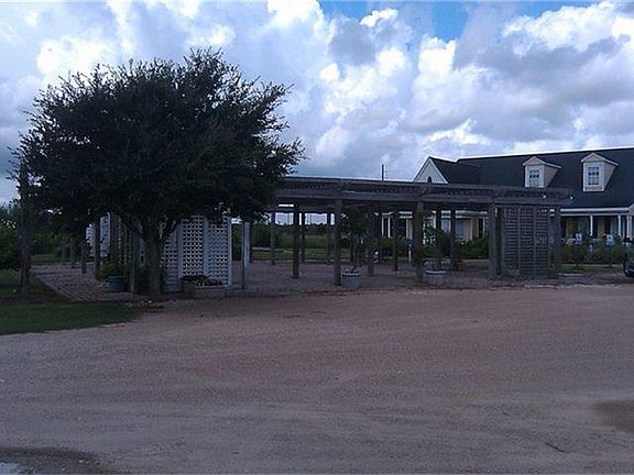 2nd image of 16630 Highway 36