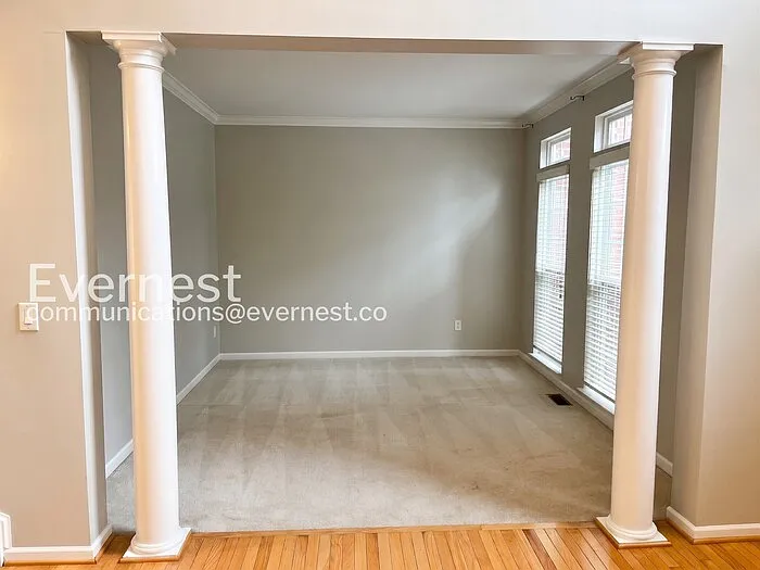 743 Rolling Fork Dr — Photo 8