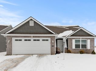 12698 Page Hill Ct, Fort Wayne, IN 46818