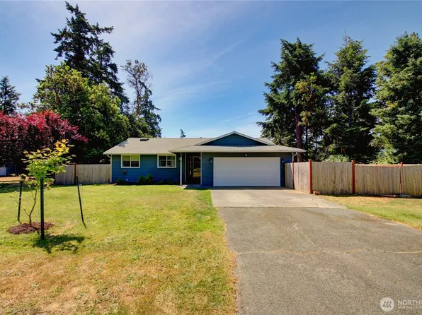 1054 NE Pennington Loop, Coupeville, WA 98239