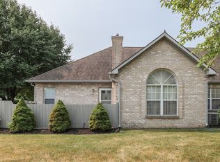 5930 Quail Run Dr, Indianapolis, IN 46237
