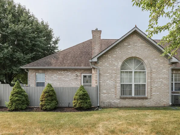 5930 Quail Run Dr, Indianapolis, IN 46237