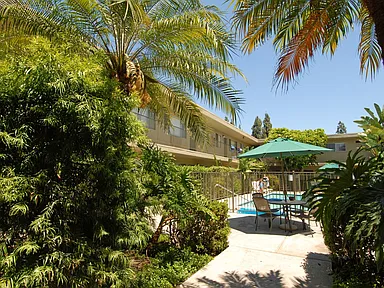 314 Wisconsin St #09