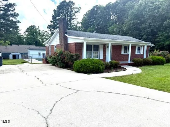 100 E Dale Dr, Oxford, NC 27565