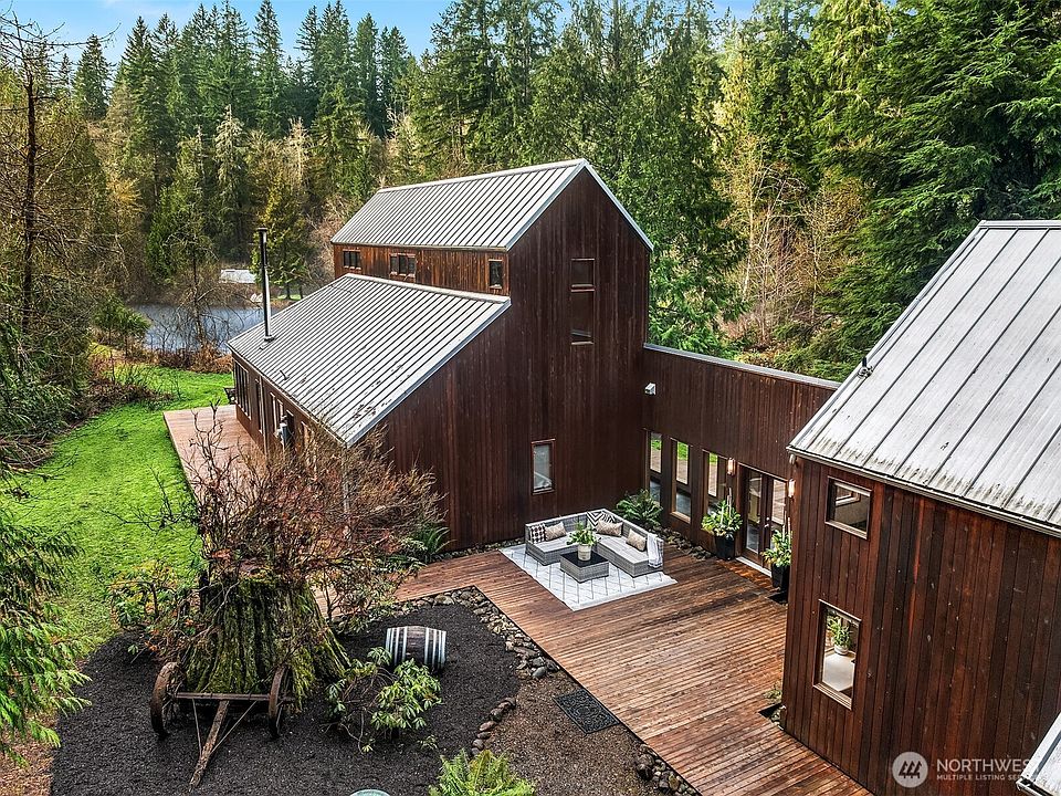 1st image of 16109 Kelly Road NE