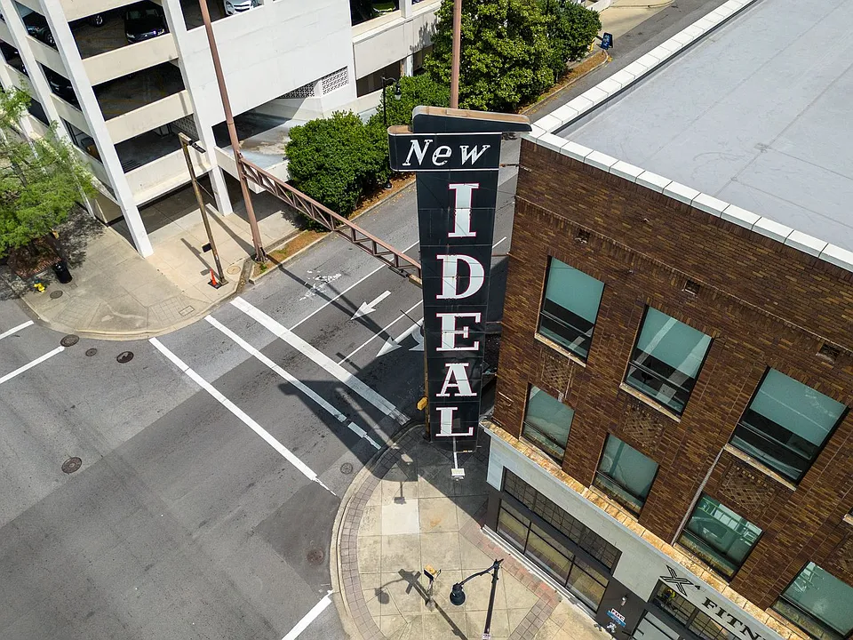 1801 2nd Ave #414