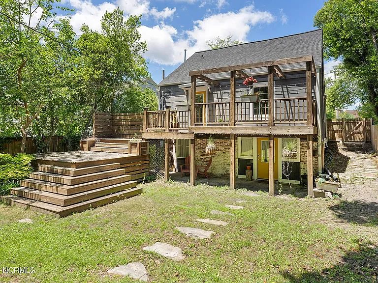 2214 Princess Place Dr — Photo 25
