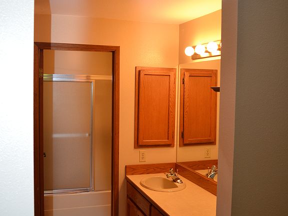 5th image of 230 Newport Way SW APT 204