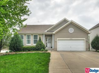 8603 S 67th St, Papillion, NE 68133
