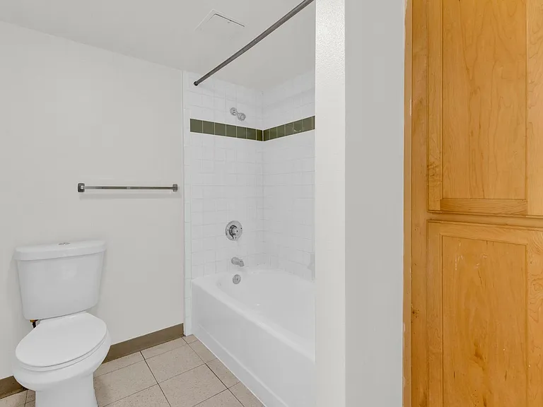 2302 W Colter St — Photo 69