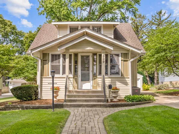 309 S 6th St, Saint Charles, IL 60174