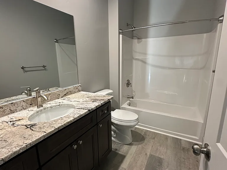 482 Cherry St — Photo 13