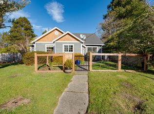 1175 Pacific Dr, Hammond, OR 97121