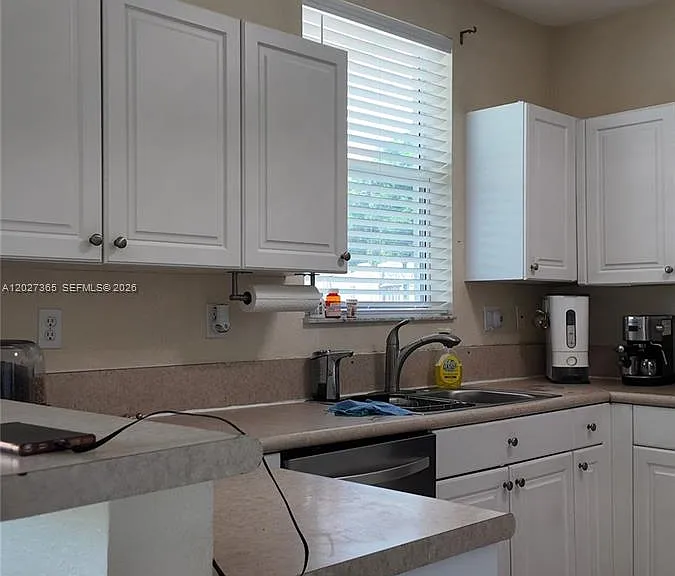 963 NE 42nd Ave #963 — Photo 10