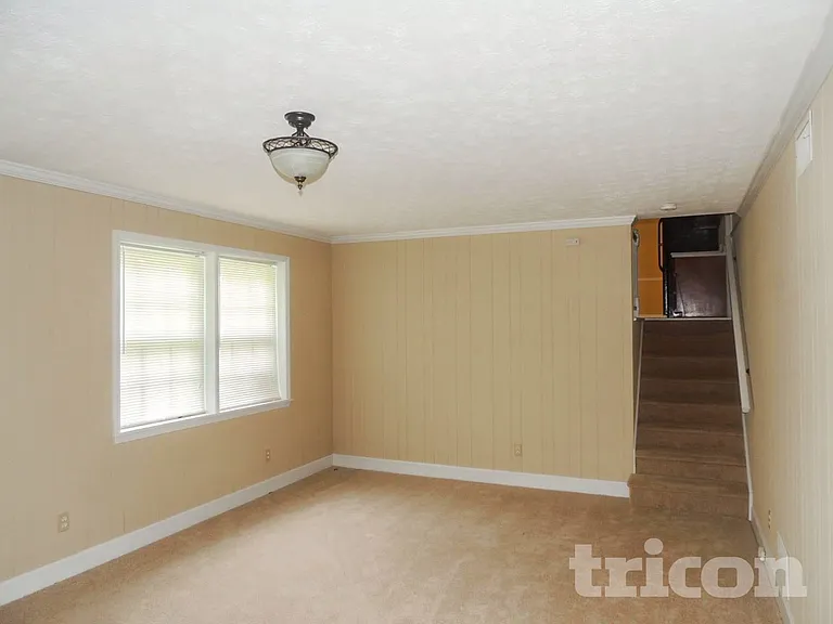 1431 Tall Pines Dr — Photo 10