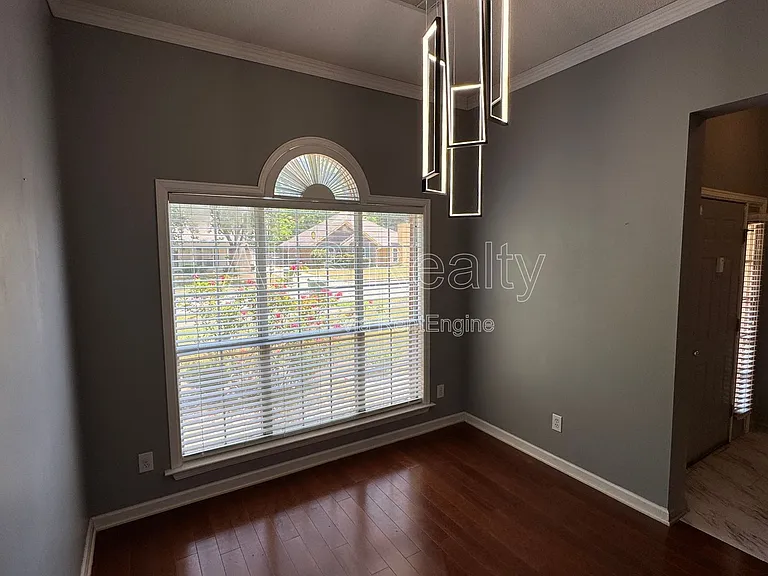 6272 Deerwood Dr — Photo 16