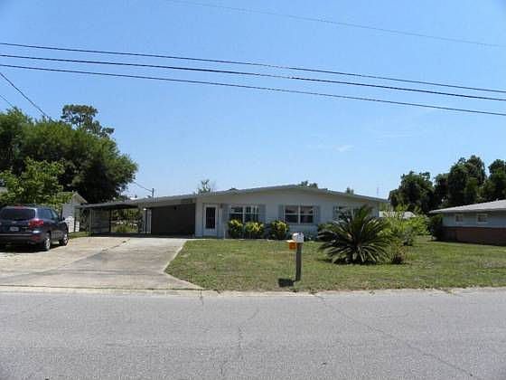 2nd image of 1205 Lindenwood Dr