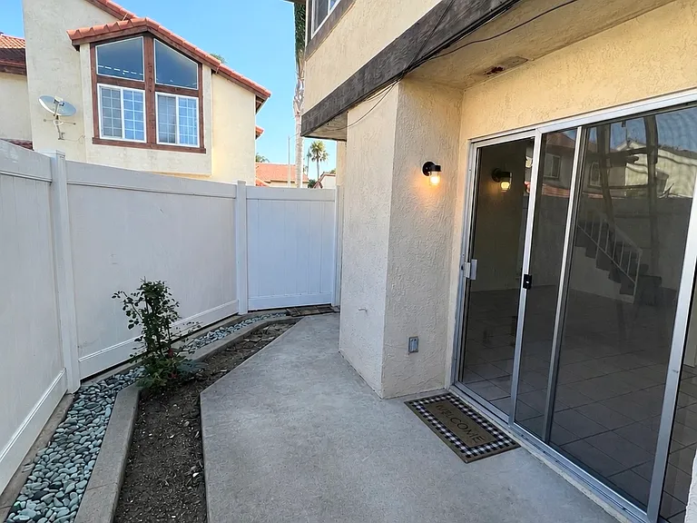 4842 King Cir #A — Photo 21