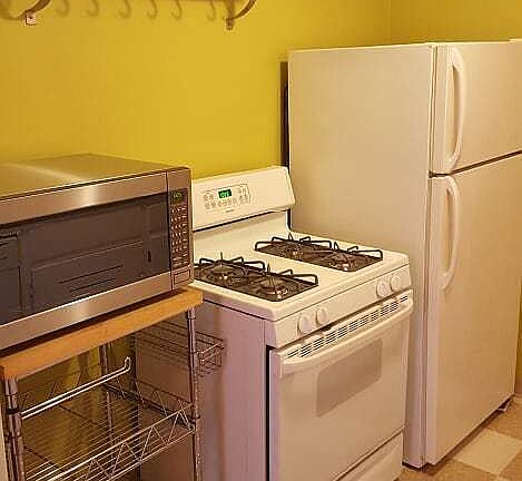 3rd image of 1175 N Emerson St APT 104