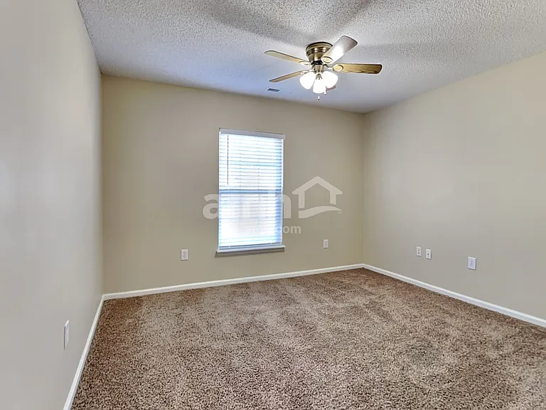 5006 Athol St — Photo 15