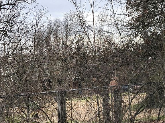 3rd image of 5272 Mitchell Saxon Rd