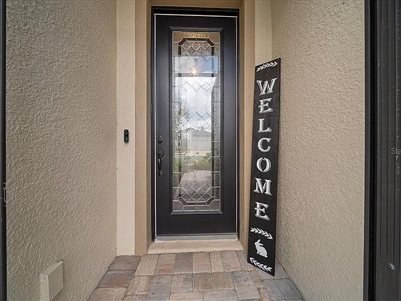 3rd image of 5561 SW 88th Ave