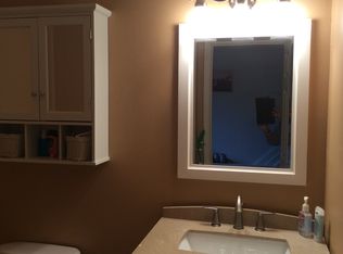 419 Shell Ct E, Columbus, OH 43213