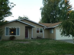 12618 SE 215th St, Kent, WA 98031