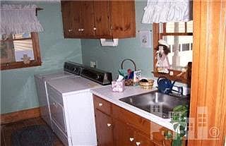 3rd image of 1217 E Pine Valley Drive