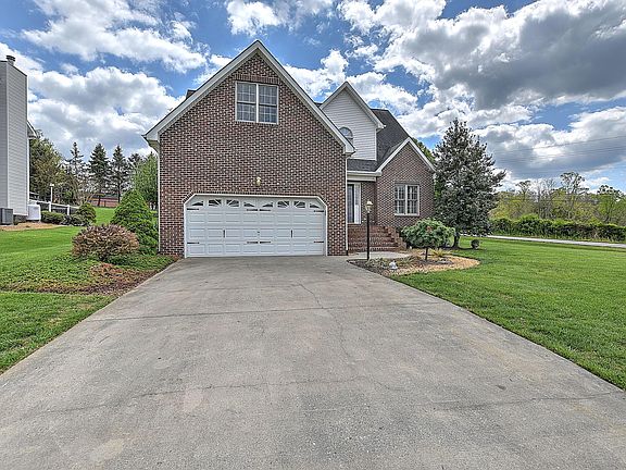 3rd image of 300 Ambrosia Dr