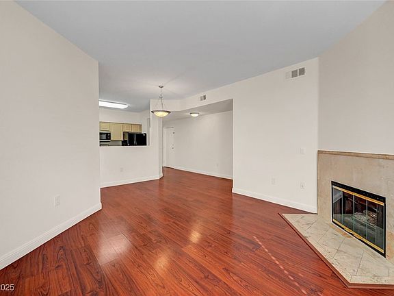 4th image of 5250 S Rainbow Blvd Unit 1162