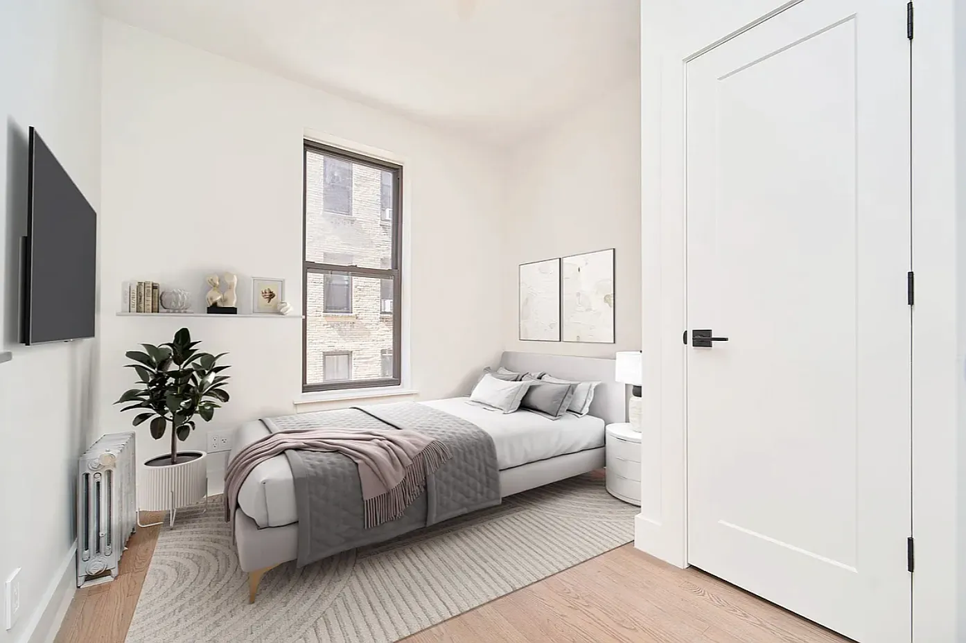 306 East Fifth Street — Photo 3