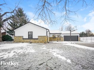 975 Arroyo Rd, Greenwood, IN 46143