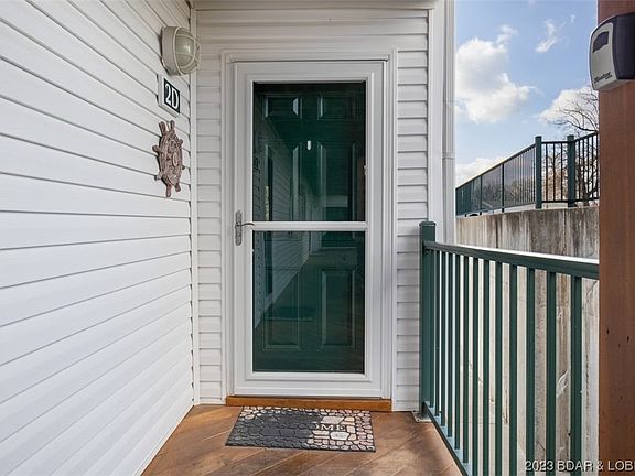 5th image of 14 Park Pool Dr Unit 2D