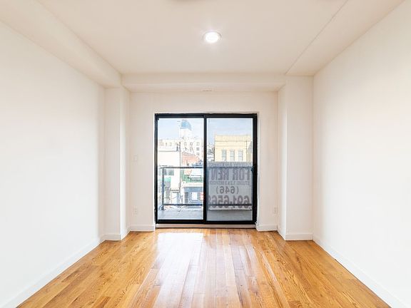 4th image of 850 Flatbush Ave #4A