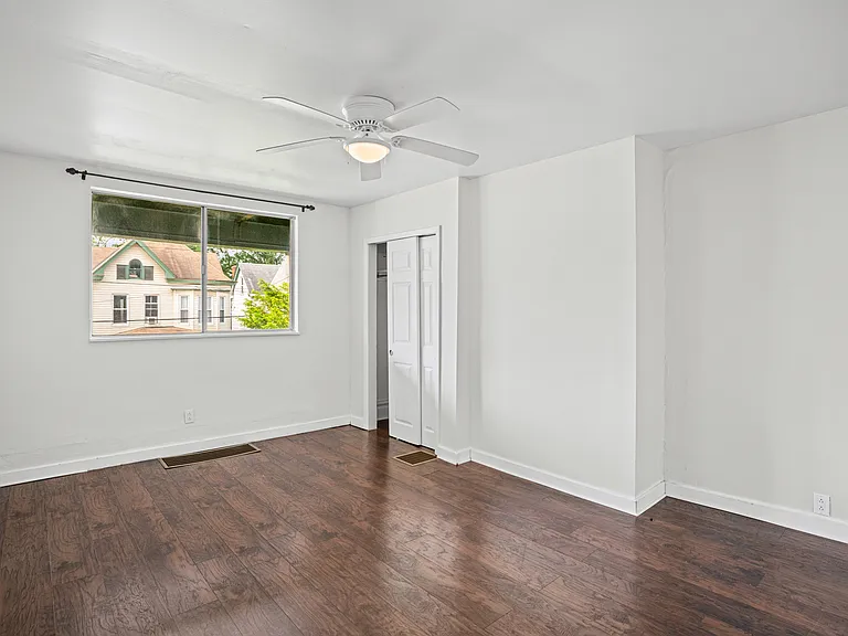 723 Taylor Ave #1 — Photo 5
