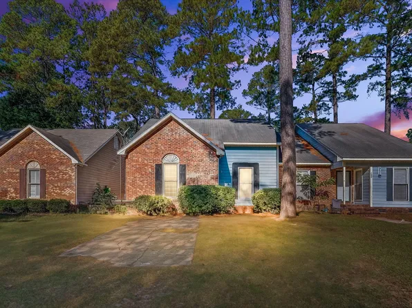 402 Andros Dr, Fayetteville, NC 28314