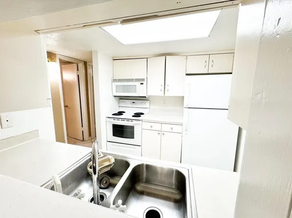 12633 Memorial Dr APT 4, Houston, TX 77024