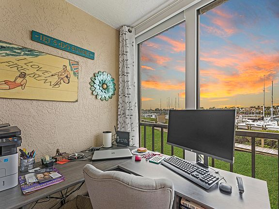 4th image of 18 Marina Isles Blvd APT 102