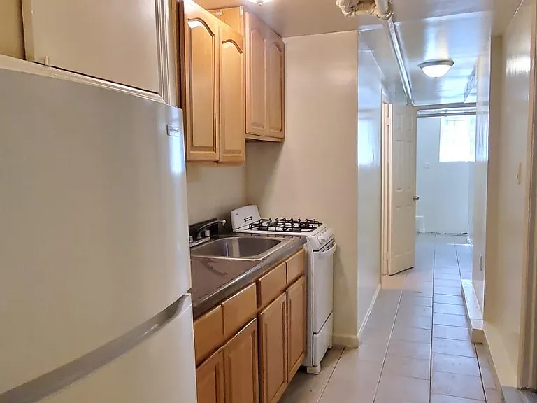 2106 Arthur Ave #LL — Photo 4