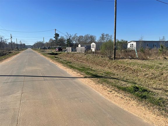 2nd image of 248 Road 5043