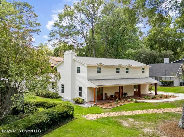 4408 Deercreek Dr, Jackson, MS 39211