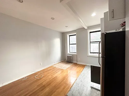 Rented by Premier One Realty LLC | media 11