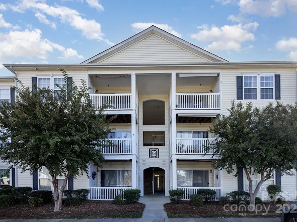 3847 Carl Parmer Dr, Harrisburg, NC 28075