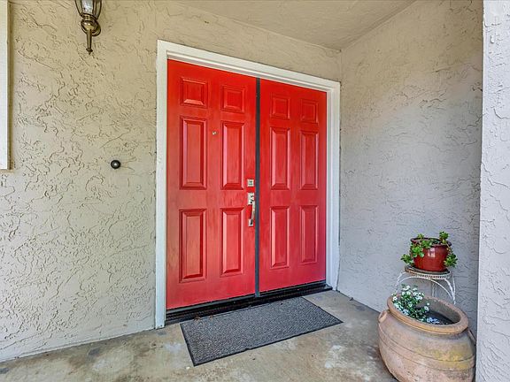 3rd image of 1797 W Hacienda Ave