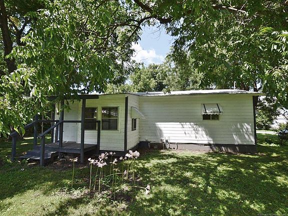 5th image of 1493 W Elm St