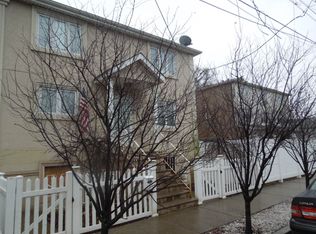 856 Nugent Ave, Staten Island, NY 10306