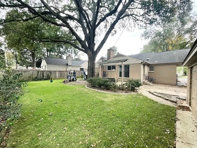 309 Fernway Cv — Photo 20