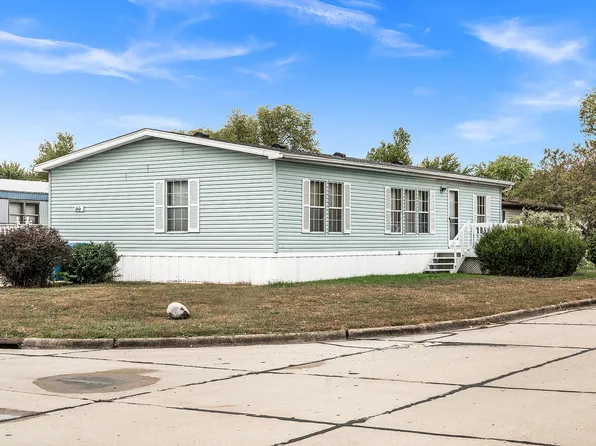 1 Christine Way, Bloomington, IL 61701