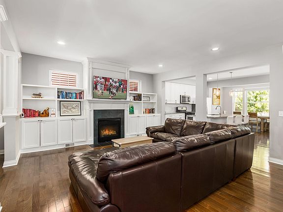 3rd image of 402 Thurman Avenue